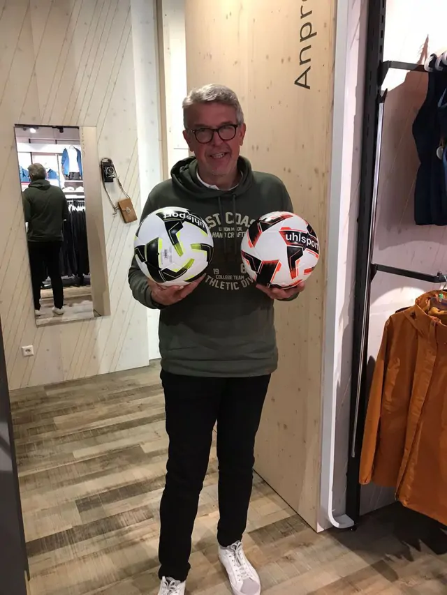 Fußbälle von Intersport Räpple